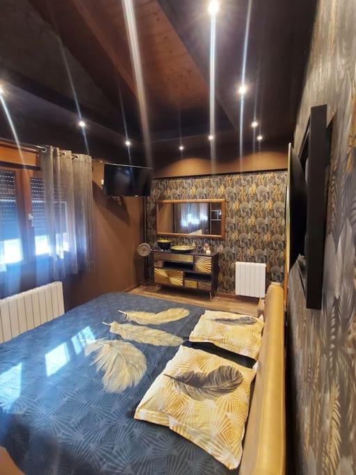 ブリオネス Chalet Entero En La Riojaヴィラ エクステリア 写真